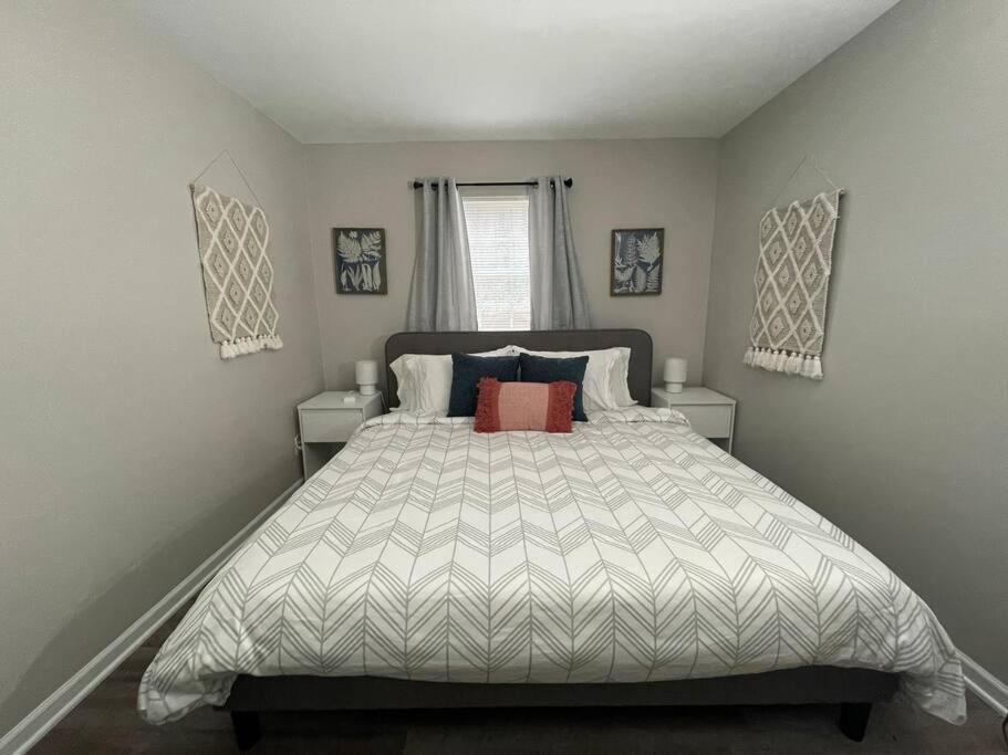 * Prime Place * Pet Friendly * King Bed * Durham Luaran gambar