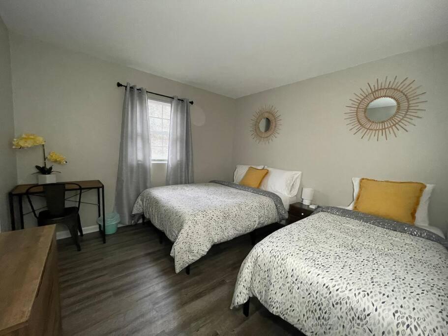 * Prime Place * Pet Friendly * King Bed * Durham Luaran gambar
